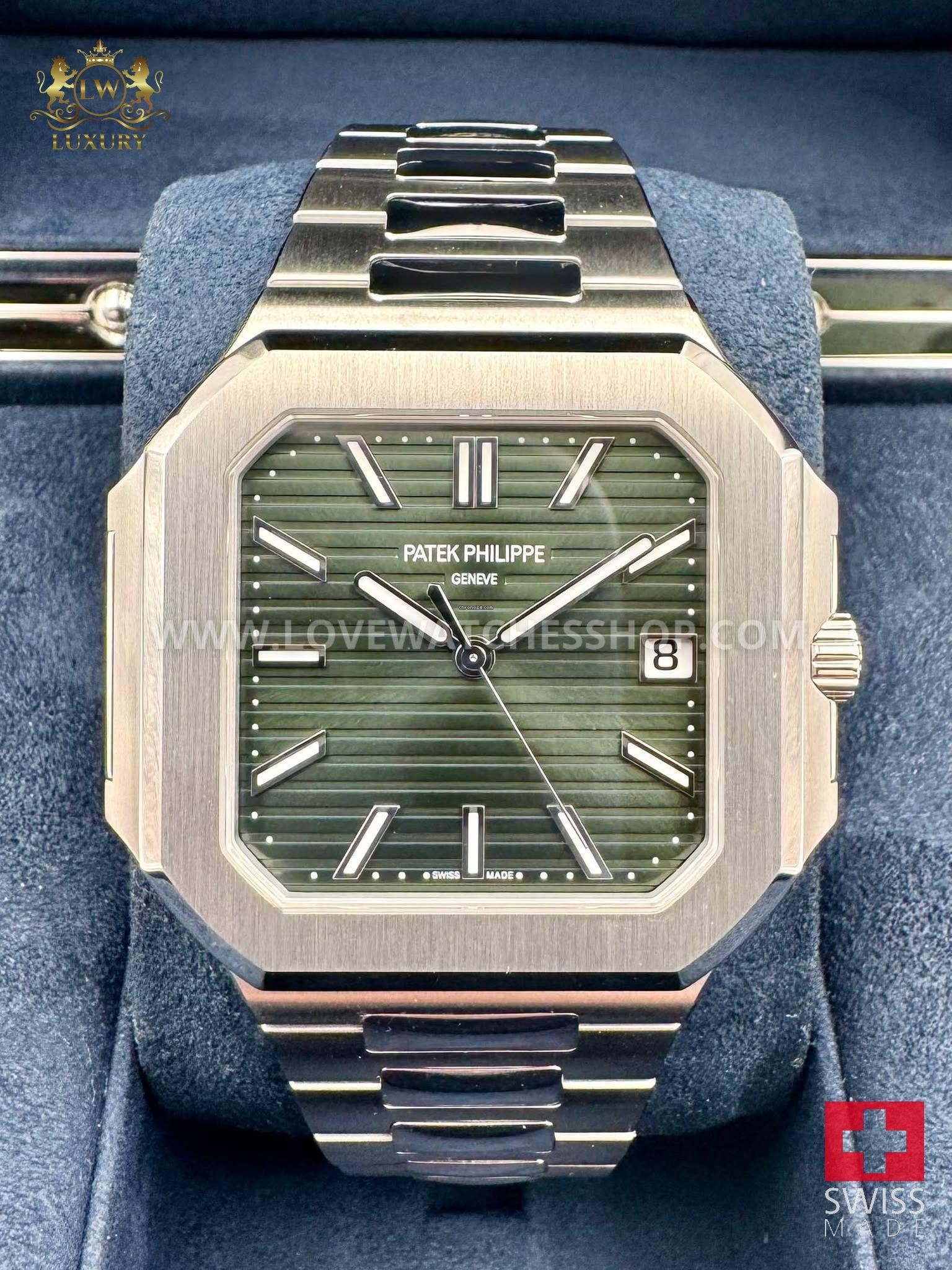 Patek Philippe Cubitus 5821/1A NEW RELEASE Steel Green Dial Unworn