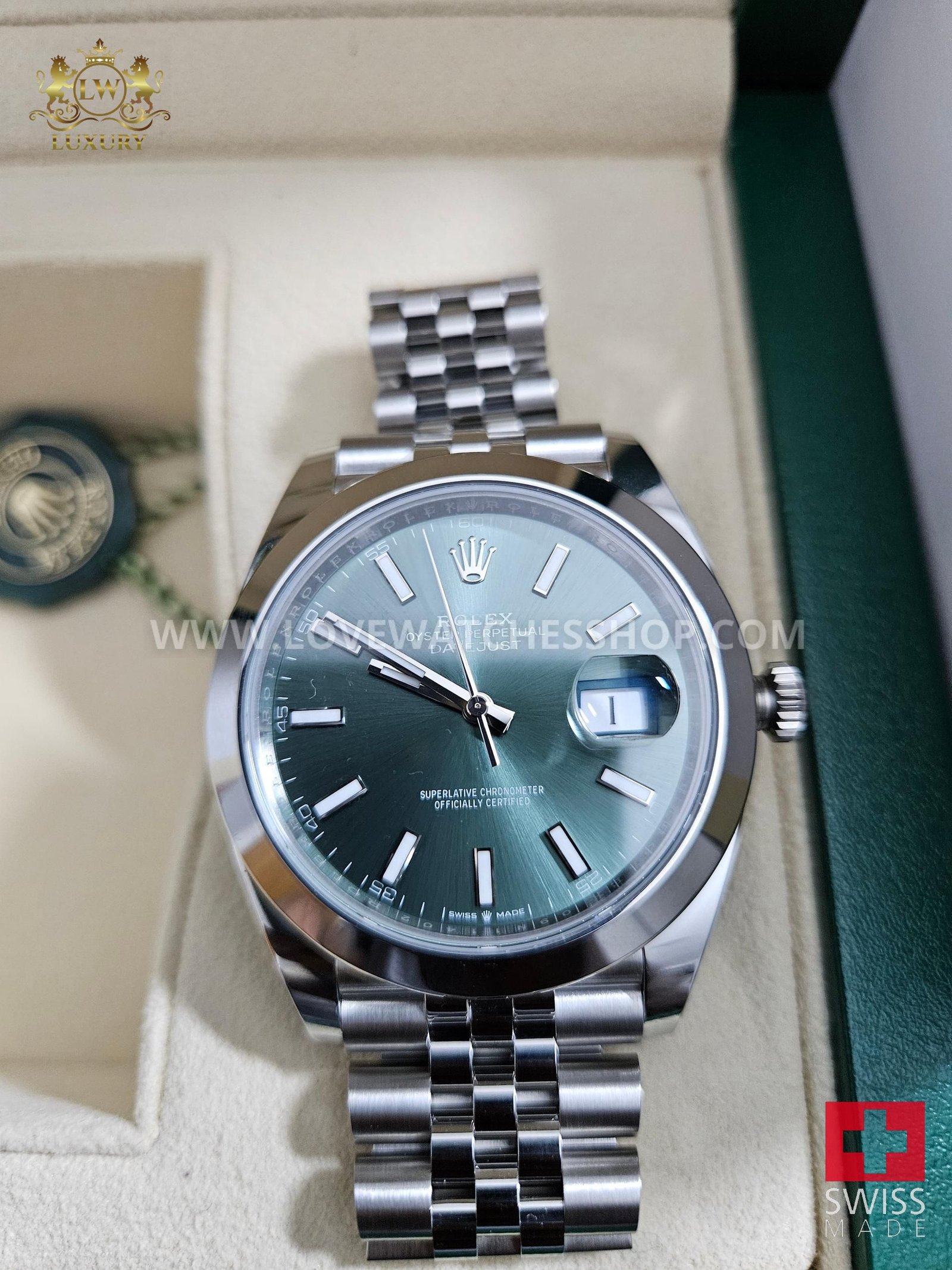 Rolex Datejust 41 Rolex Datejust 41 Mint Green Dial Smooth Beze