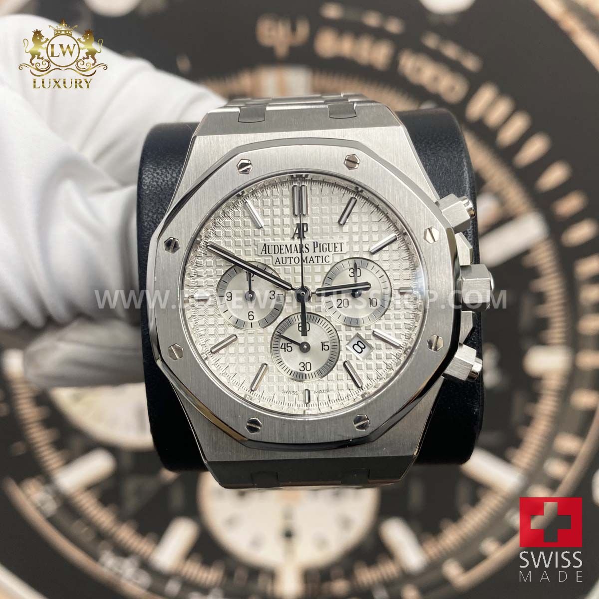 Audemars Piguet Royal Oak Offshore Diver 42mm 15710ST White Dial Pre-Owned