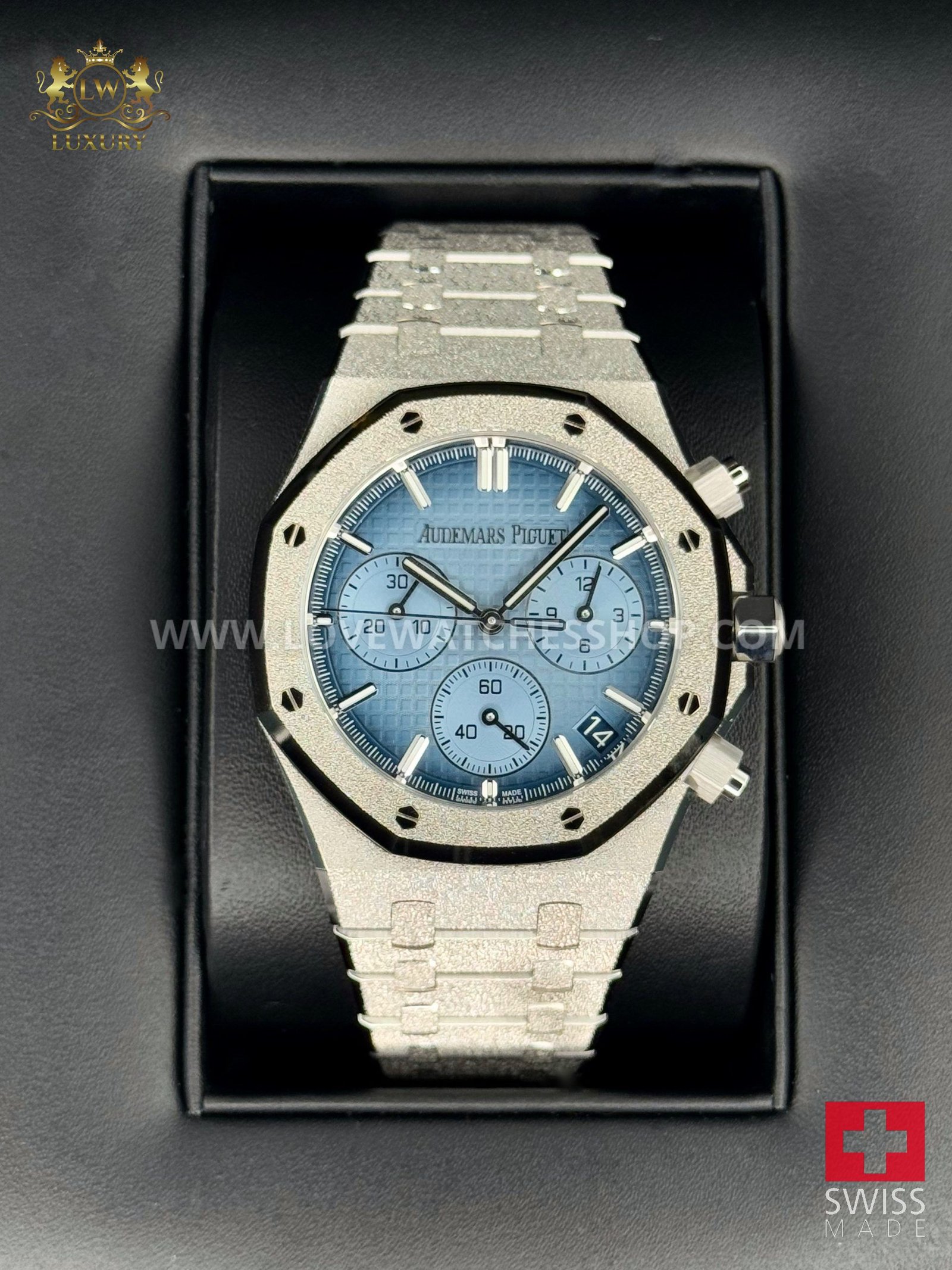 Audemars Piguet 26240BC Frosted White Steel Blue Dial 41mm