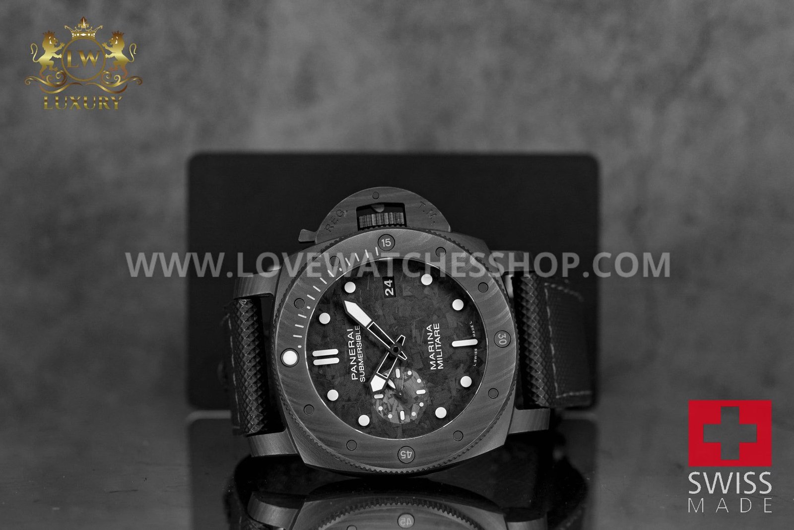 PANERAI LUMINOR SUBMERSIBLE MARINA MILITARE 47MM CARBOTECH BLACK DIAL PAM 979