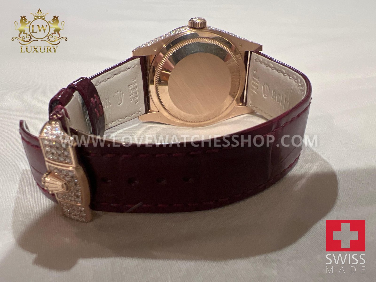 Rolex Day-Date 36 Excellent condition with 800 brilliant factory cut .